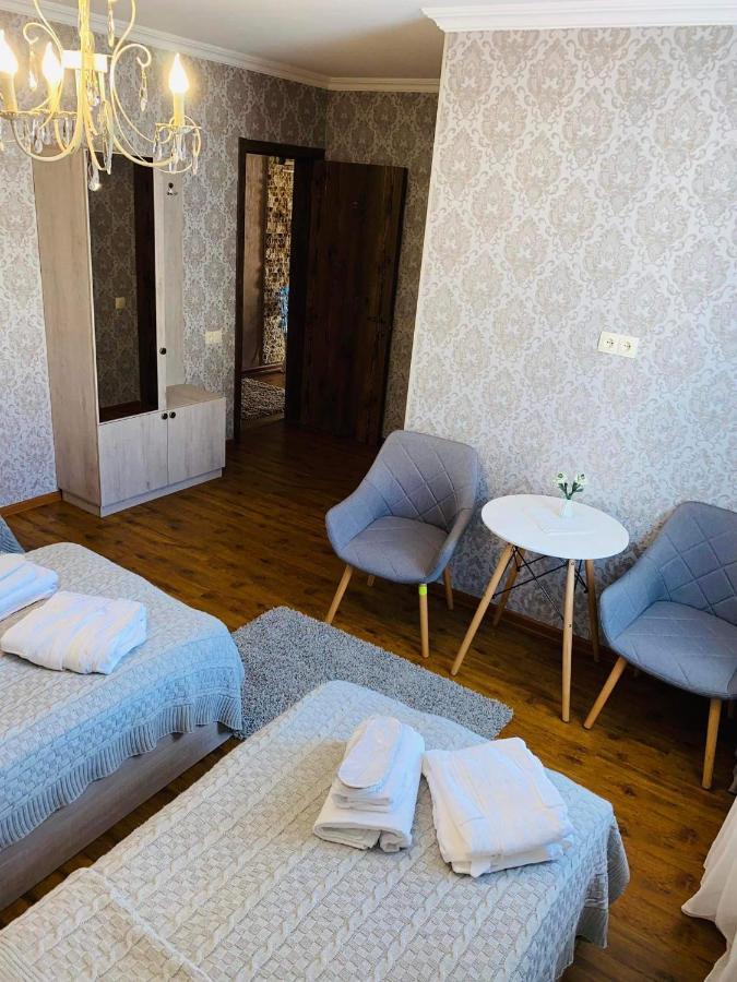 Golden Star Kazbegi Hotel Room photo