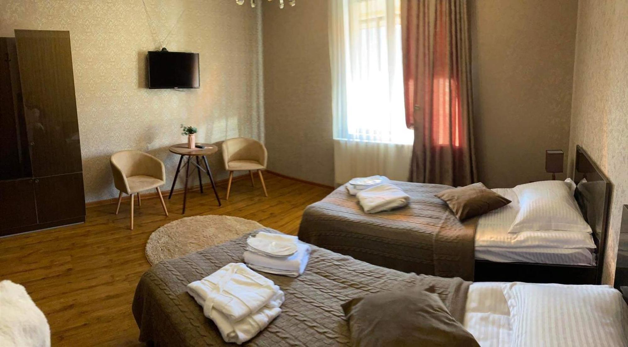 Golden Star Kazbegi Hotel Room photo